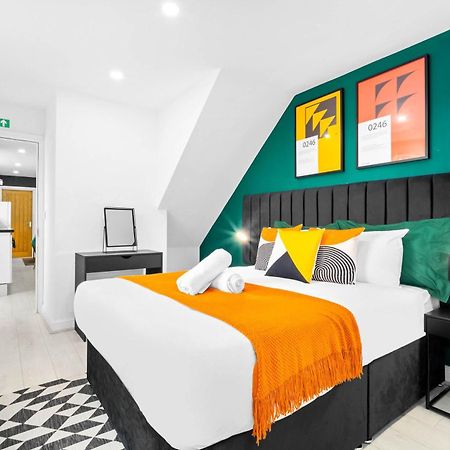 Luxury 3 Bedroom Apartment - Terrace - Near City Centre - Wifi - Smart Tv 1Mr Birmingham Eksteriør billede