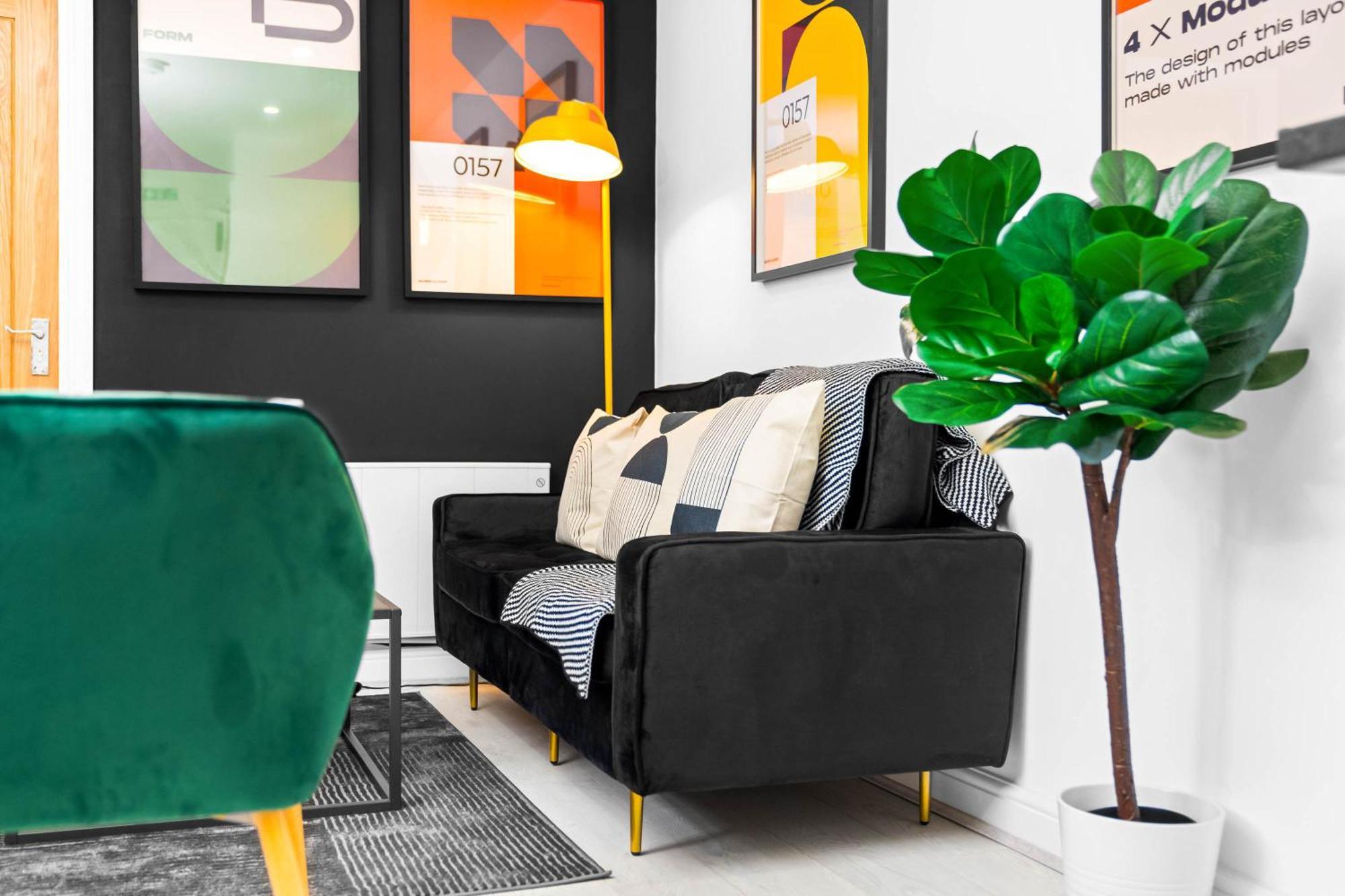 Luxury 3 Bedroom Apartment - Terrace - Near City Centre - Wifi - Smart Tv 1Mr Birmingham Eksteriør billede